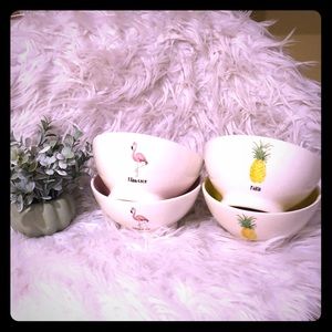 Brand New Set of 4 Rae Dunn bowls